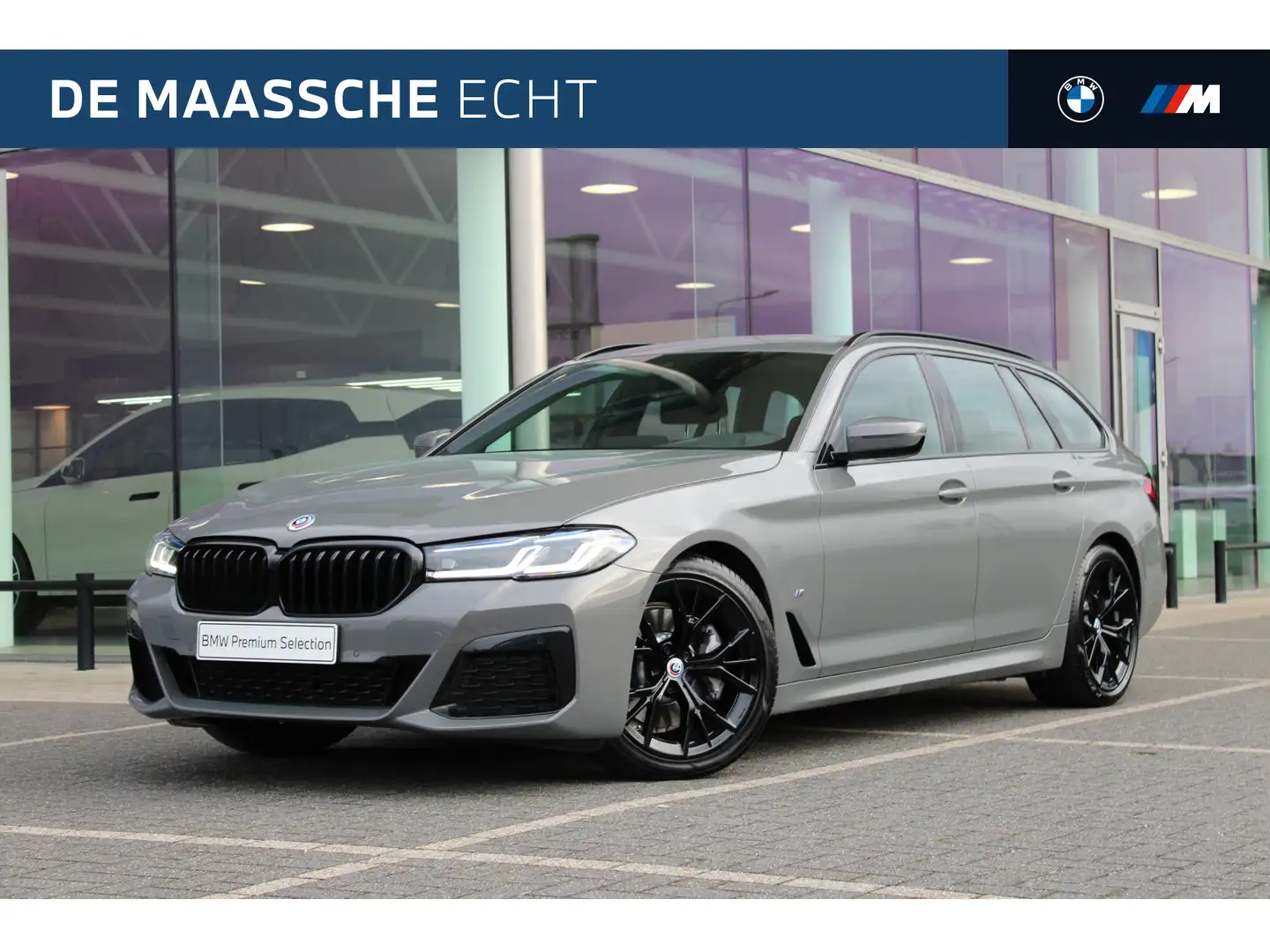 BMW 530 5 Serie Touring 530i High Executive M Sport Automa Grijs - 1