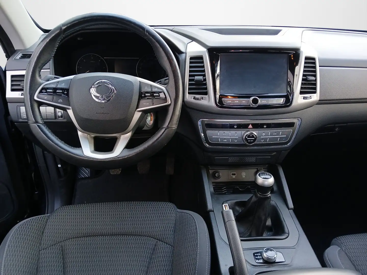 SsangYong Musso Musso 4WD Quartz Schwarz - 1