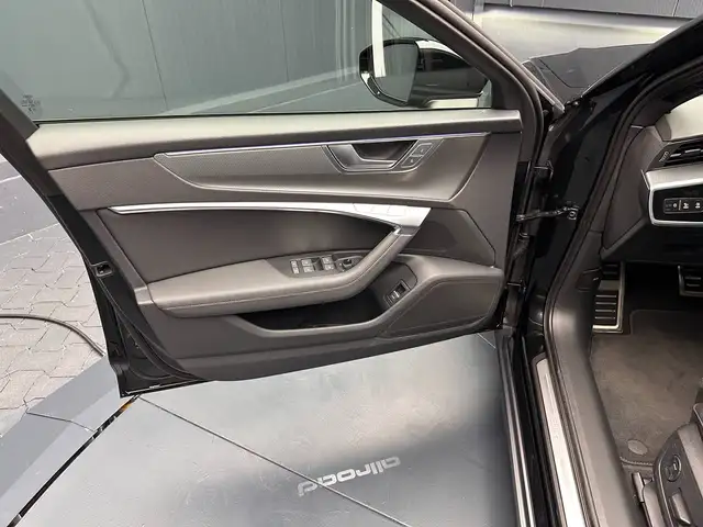 Audi A6 Allroad view 14