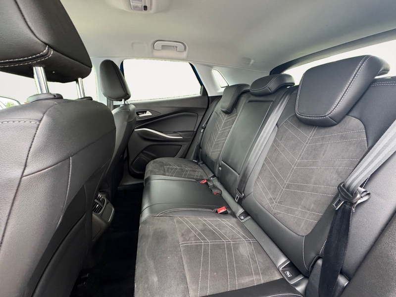 Opel Grandland 1.2 GS Line Navi, Alcantara Leder — photo 15