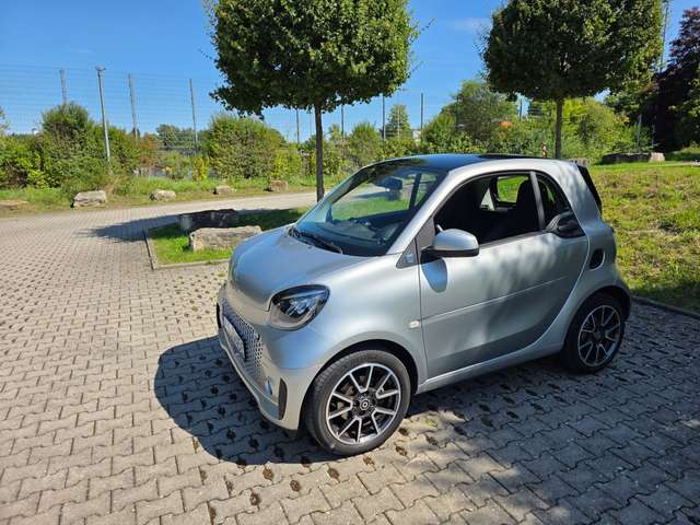 smart forTwo EQ coupe LED - NAVI - RFK - JBL - Brabus - DAB