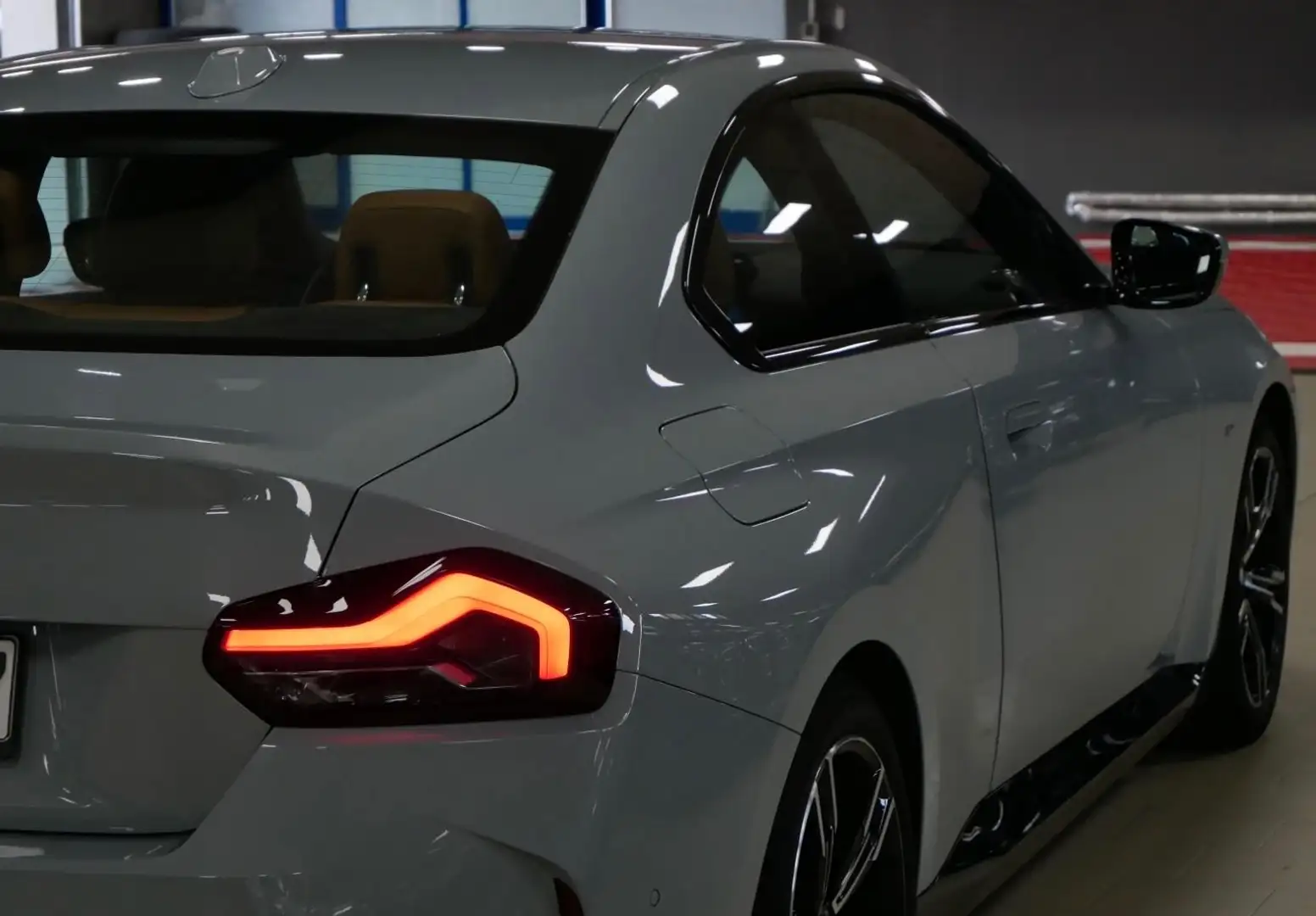 BMW 218 218i Coupe MSport auto Gris - 2