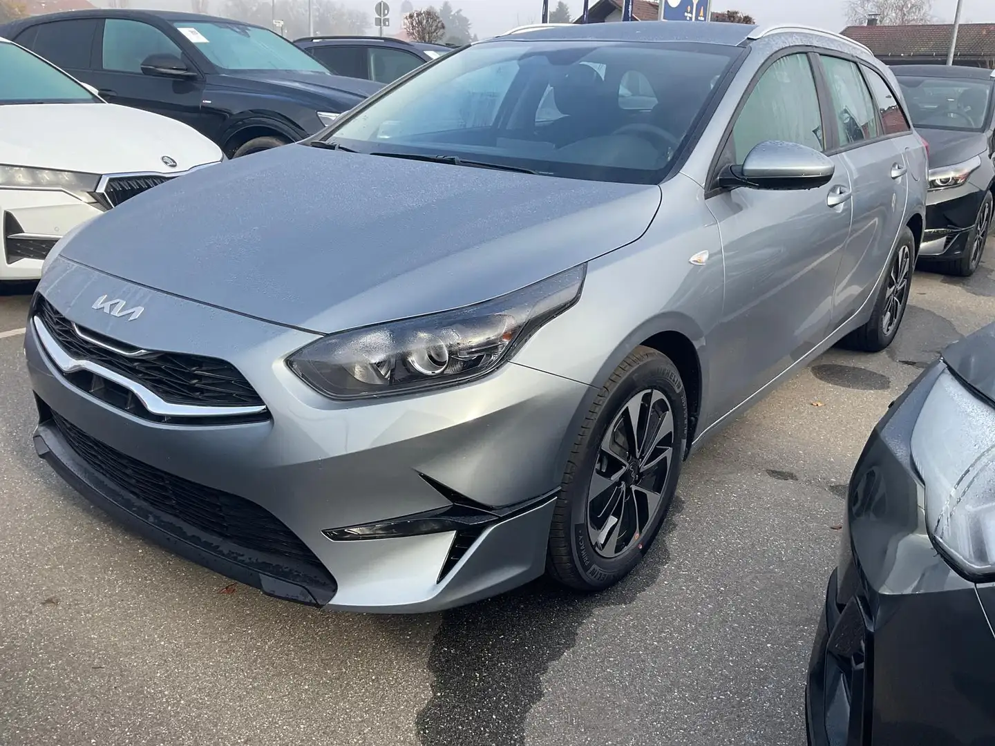 Kia Ceed SW / cee'd SW 1.5 T-GDi DCT, Navi, Kamera, Winter Argento - 2