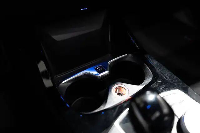 BMW 1 Series view 28
