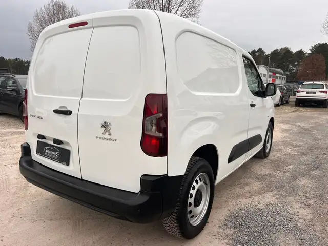 Peugeot Partner view 4