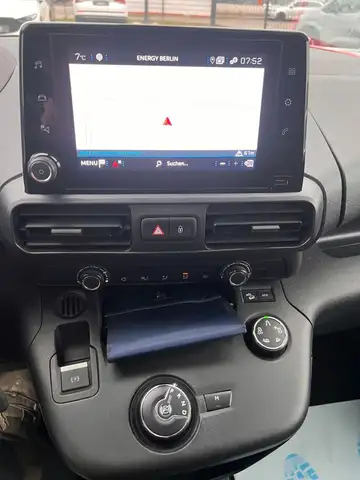 Peugeot Partner view 12