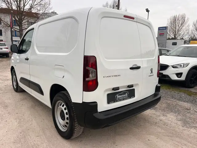 Peugeot Partner view 6