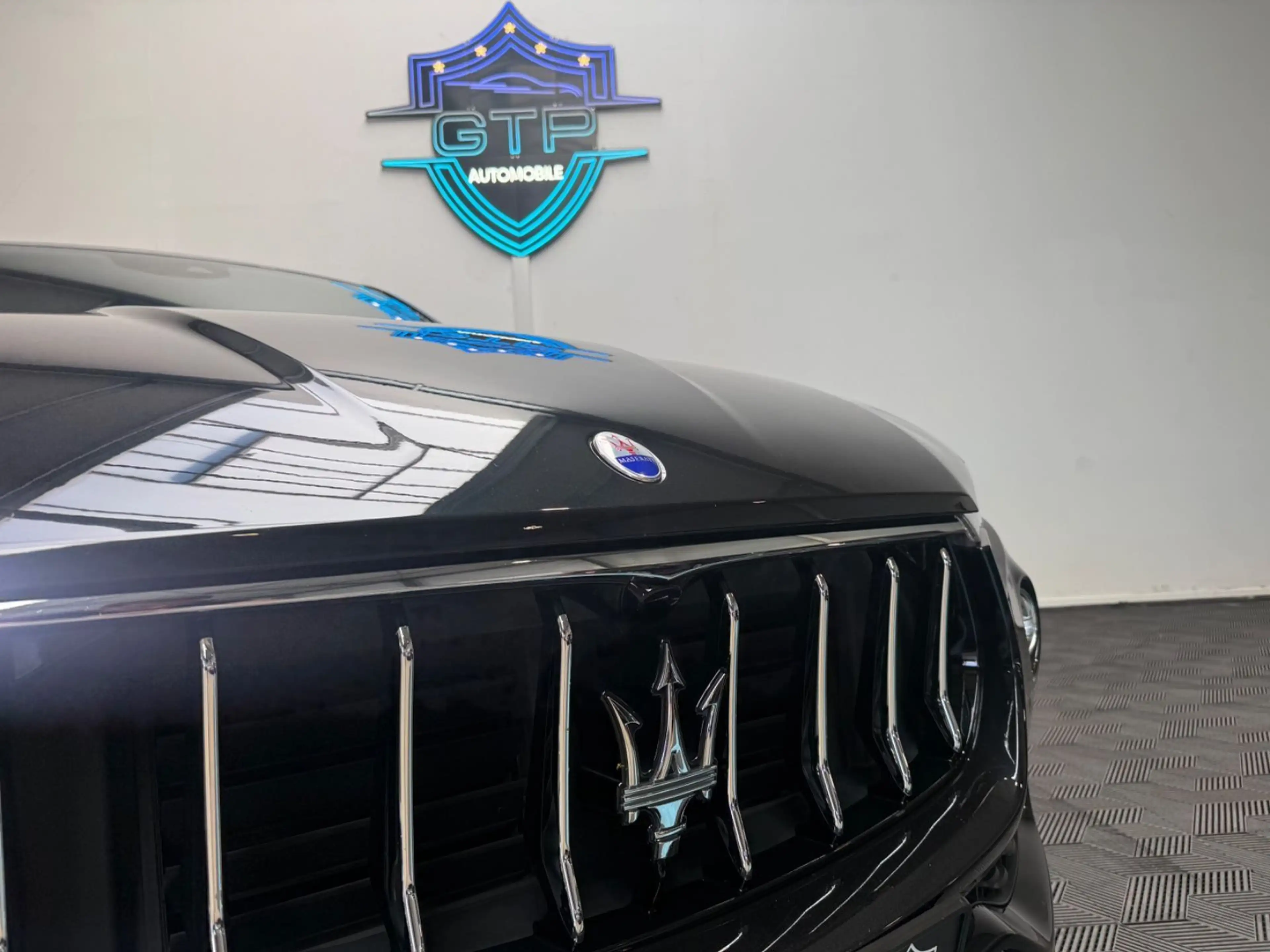 Maserati Levante S *SPORTAGA*Memory*Leder-Schwarz* — photo 5