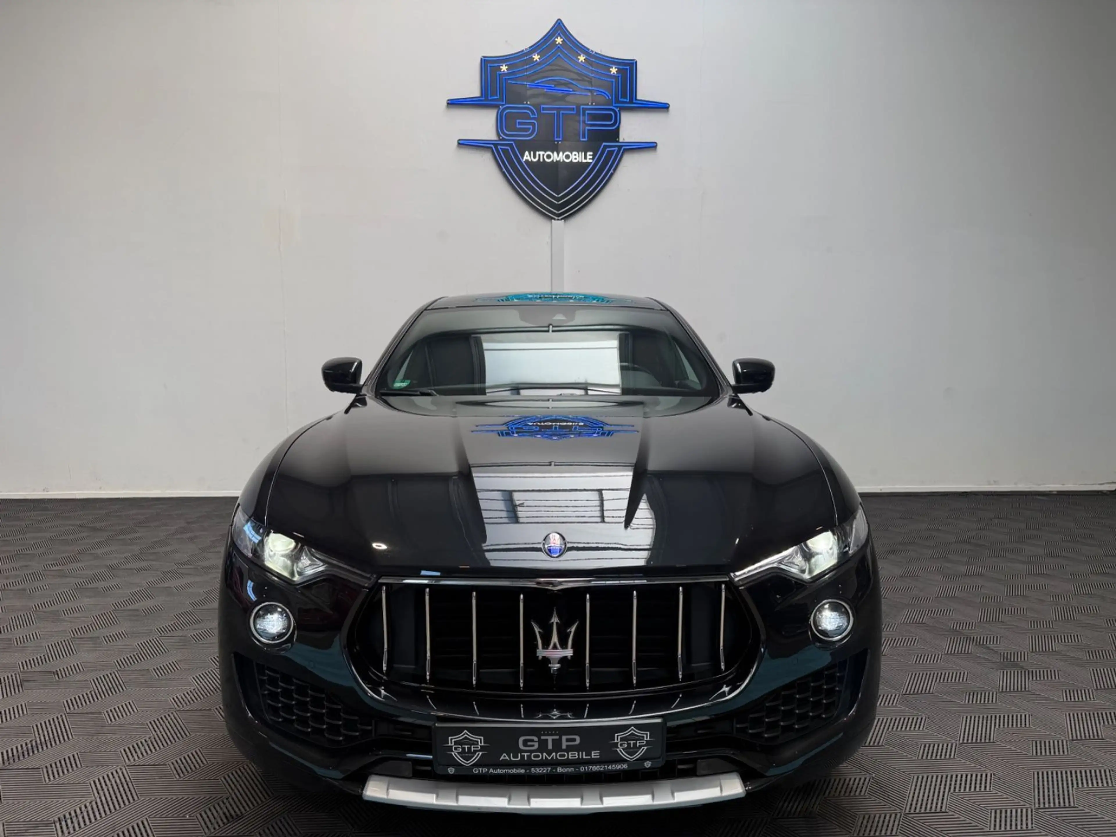 Maserati Levante S *SPORTAGA*Memory*Leder-Schwarz* — photo 3