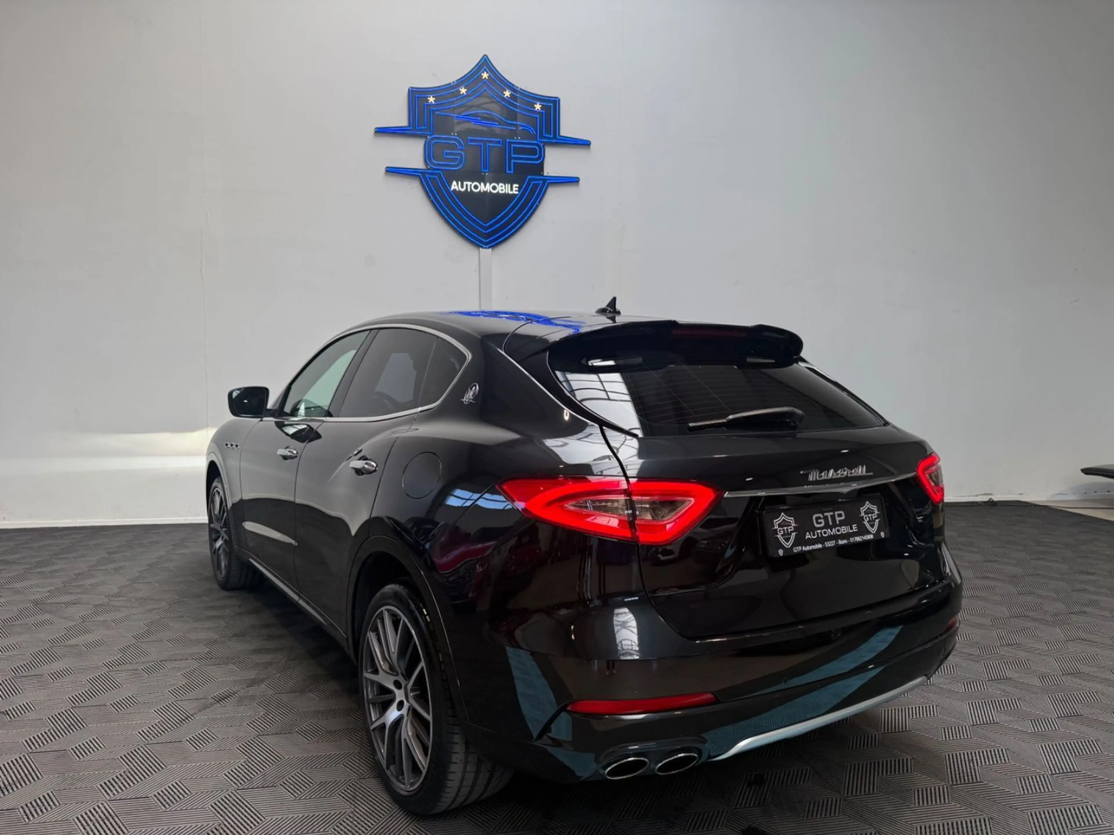 Maserati Levante S *SPORTAGA*Memory*Leder-Schwarz* — photo 7