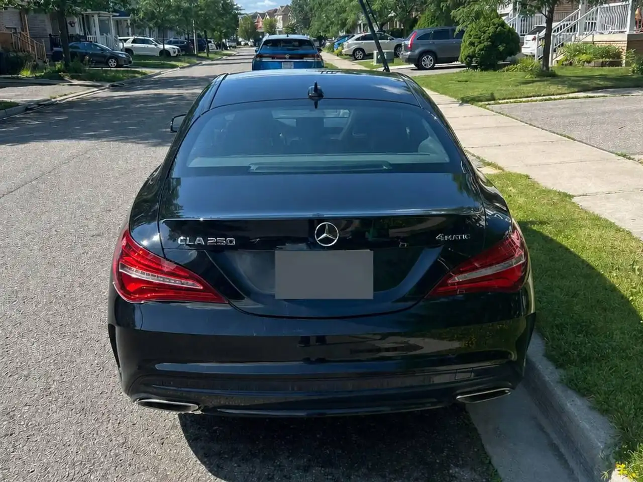 Mercedes-Benz CLA photo Mercedes-Benz CLA