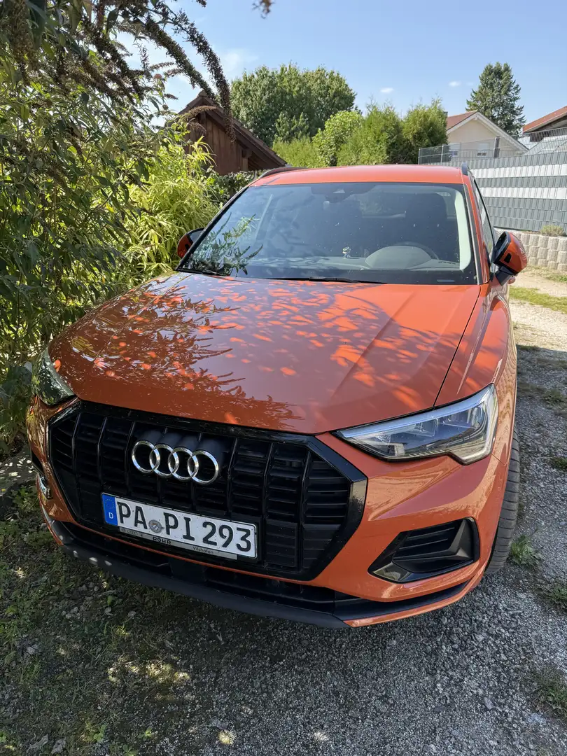 Audi Q3 35 TFSI advanced Оранжевий - 1