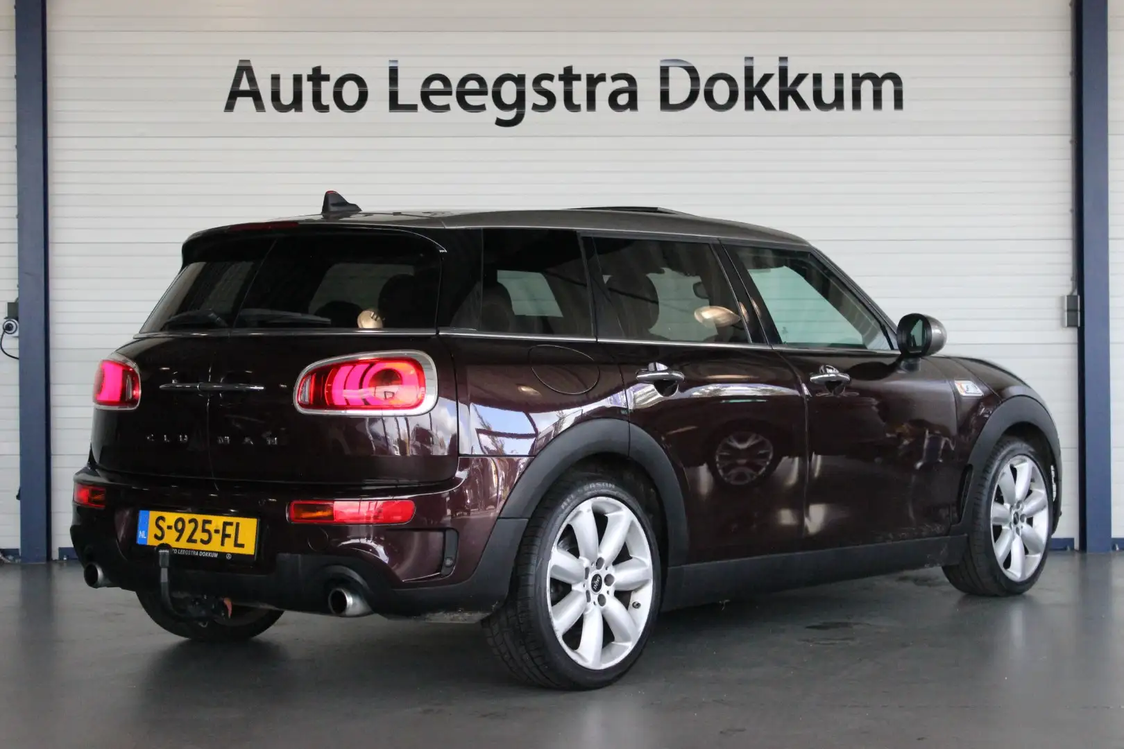 MINI Cooper S Clubman Mini 2.0 Chili Serious Business Afn. Trekhaak | Ca Paars - 2