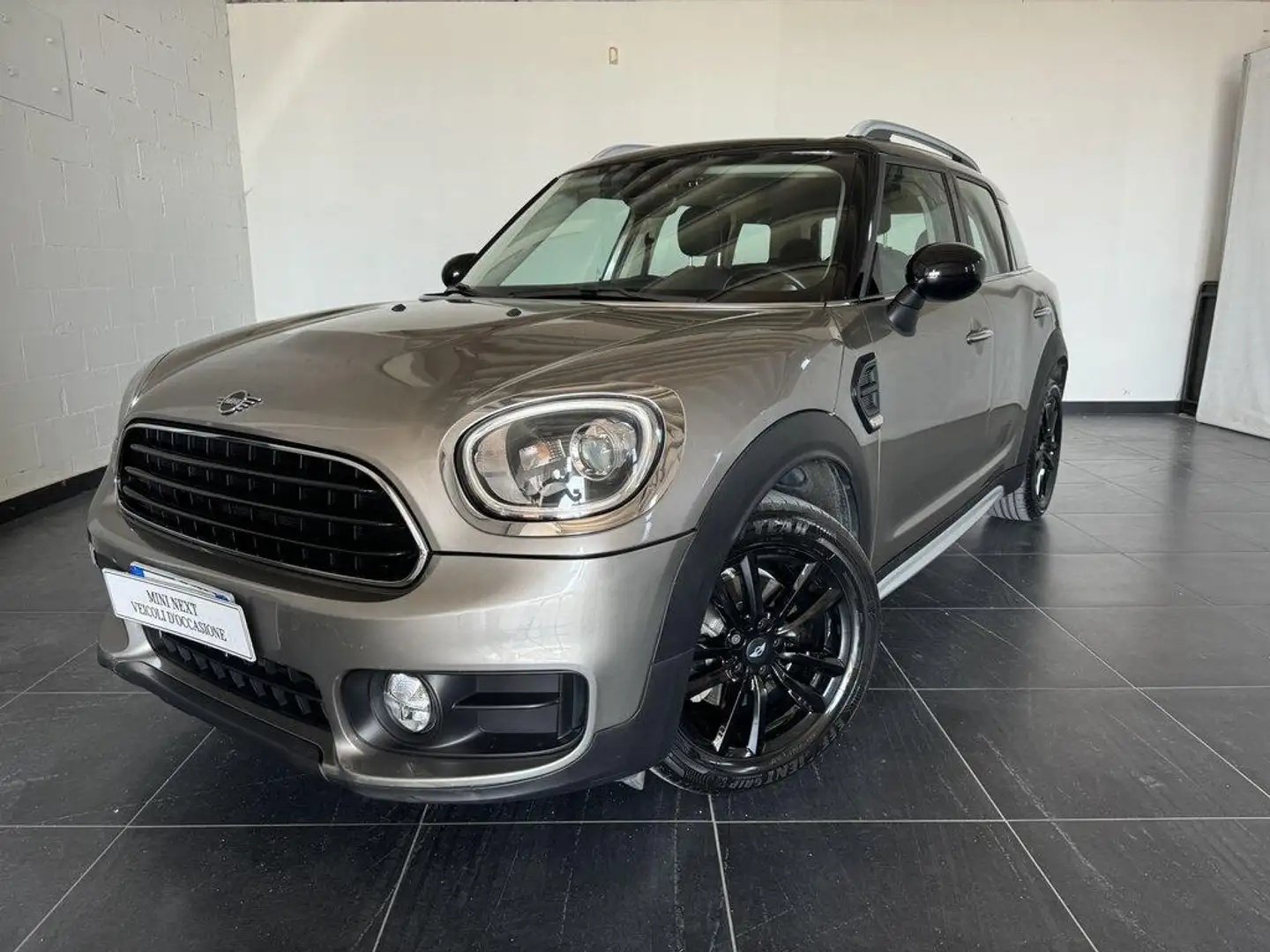 MINI Cooper D Countryman 2.0 TwinPower Turbo Cooper D Business Steptronic Grigio - 1