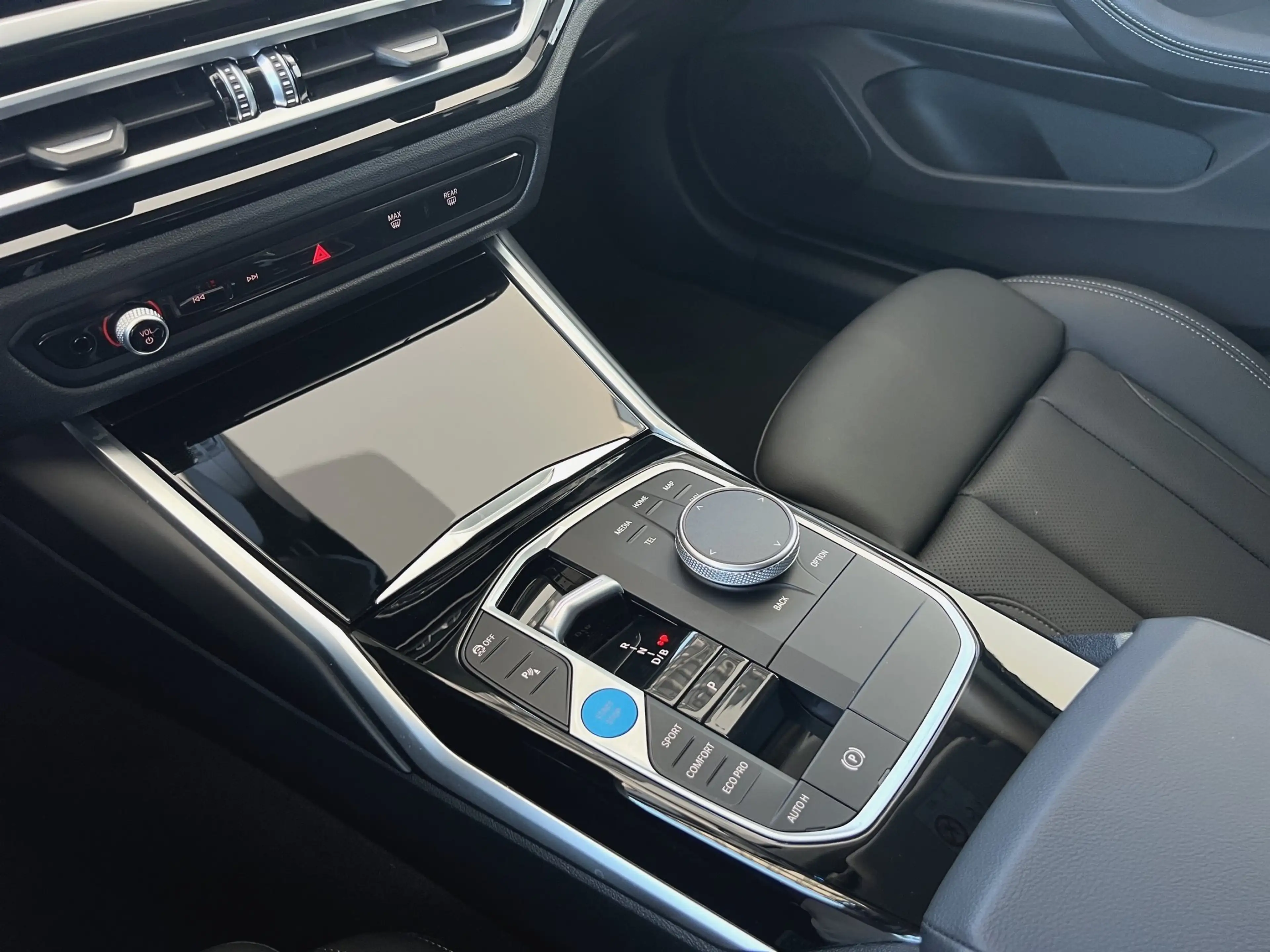 BMW i4 eDrive35 GranCoupé LED ACC RFK AHK Keyless — photo 9