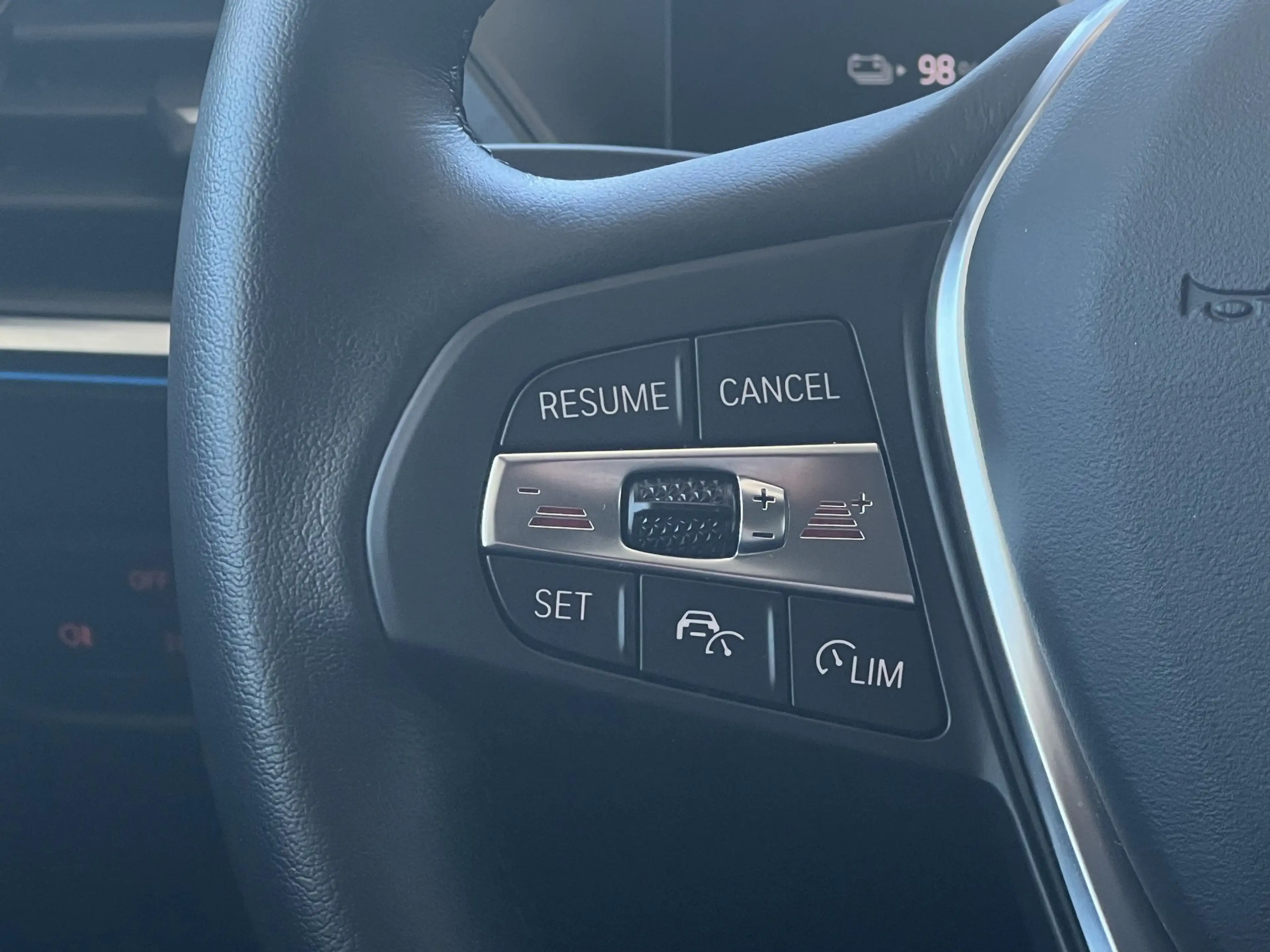 BMW i4 eDrive35 GranCoupé LED ACC RFK AHK Keyless — photo 13
