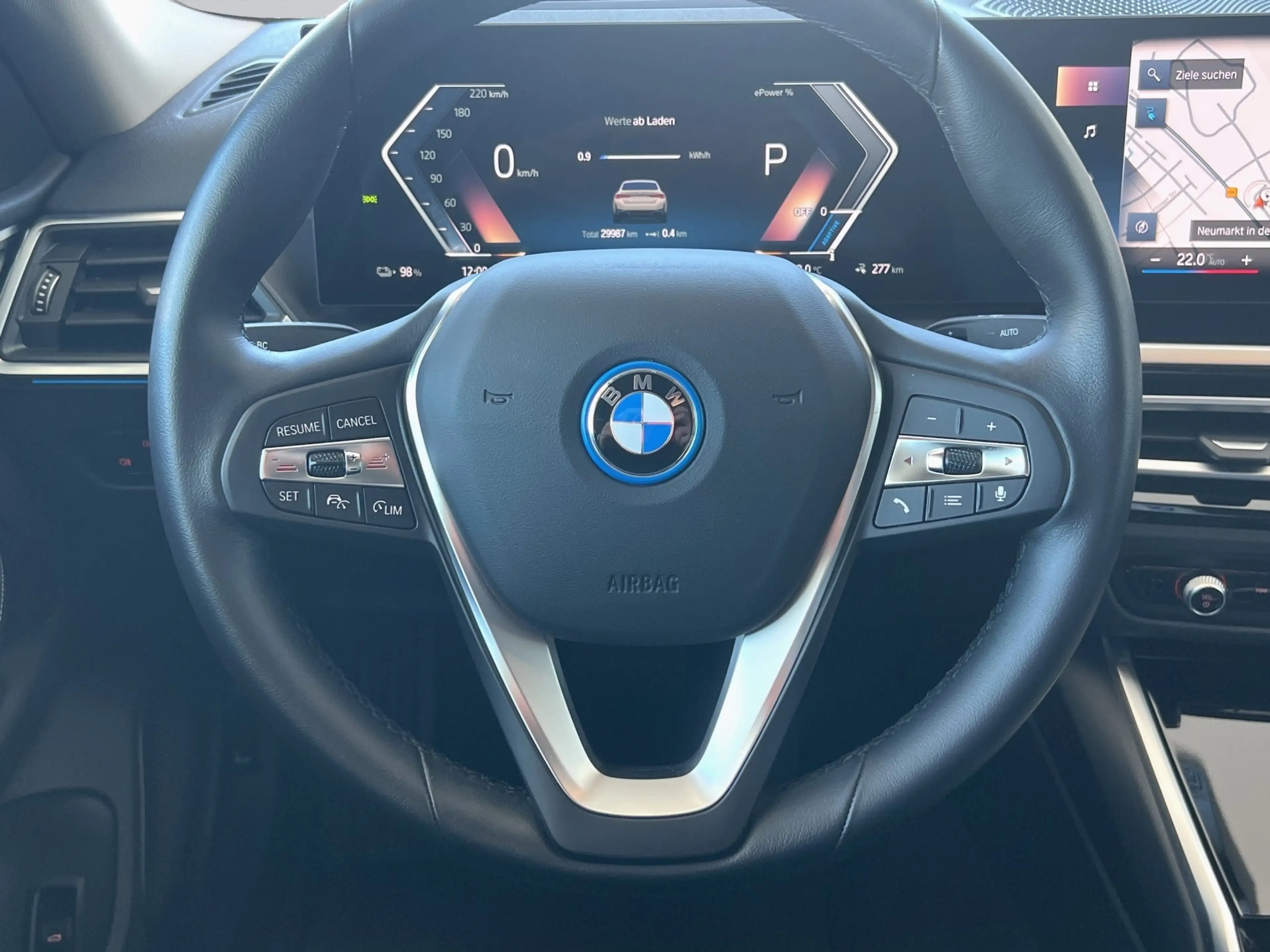 BMW i4 eDrive35 GranCoupé LED ACC RFK AHK Keyless — photo 12