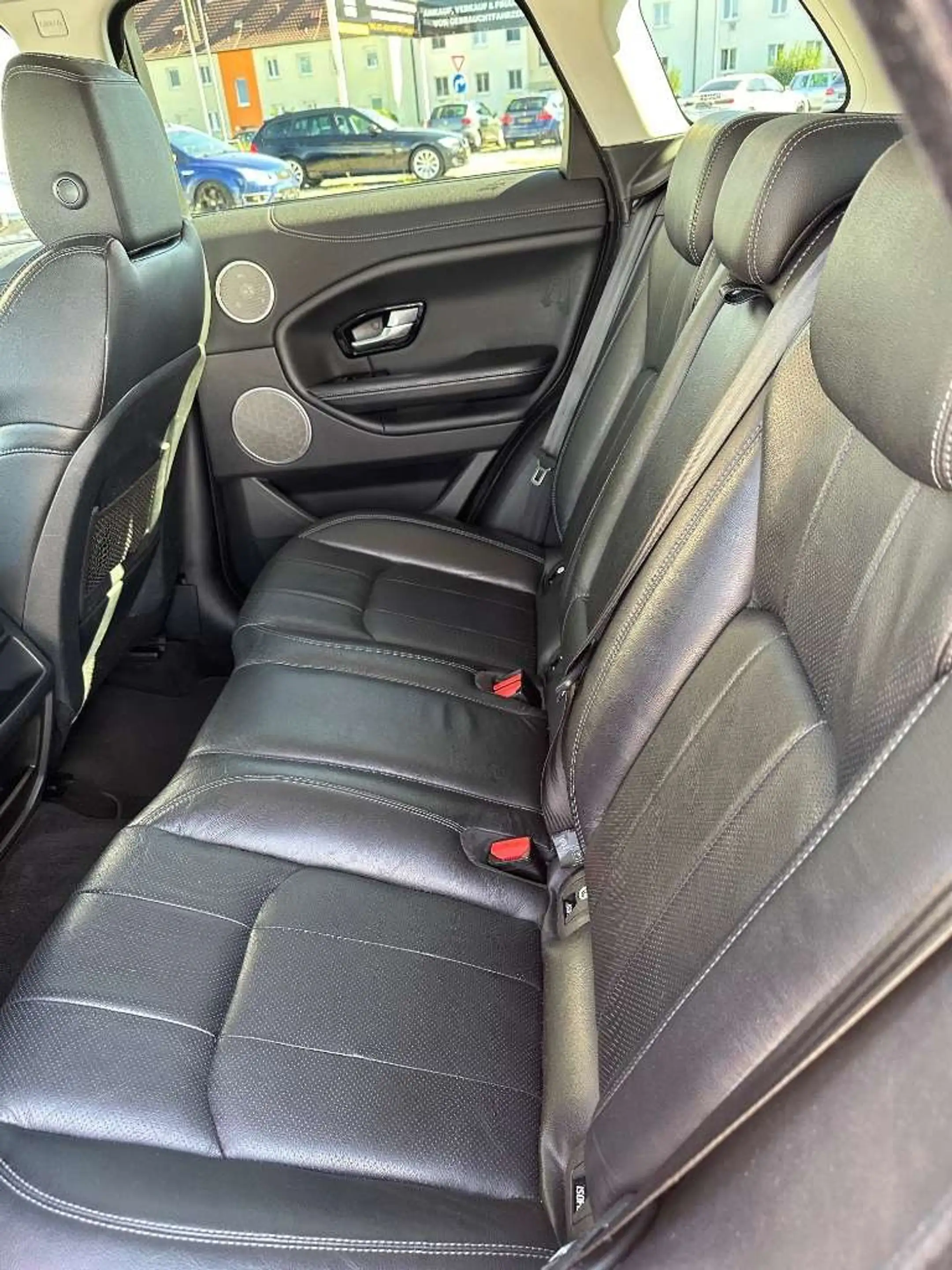 Land Rover Range Rover Evoque Autobiography — photo 7