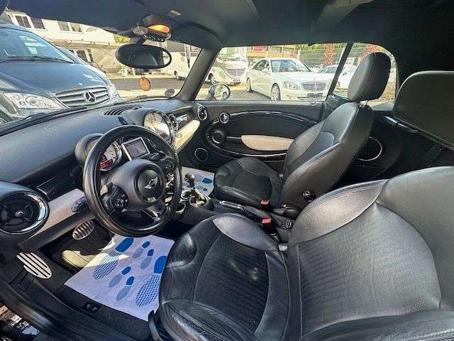 MINI Cooper S Cabrio / LEDER / STANDHEIZUNG