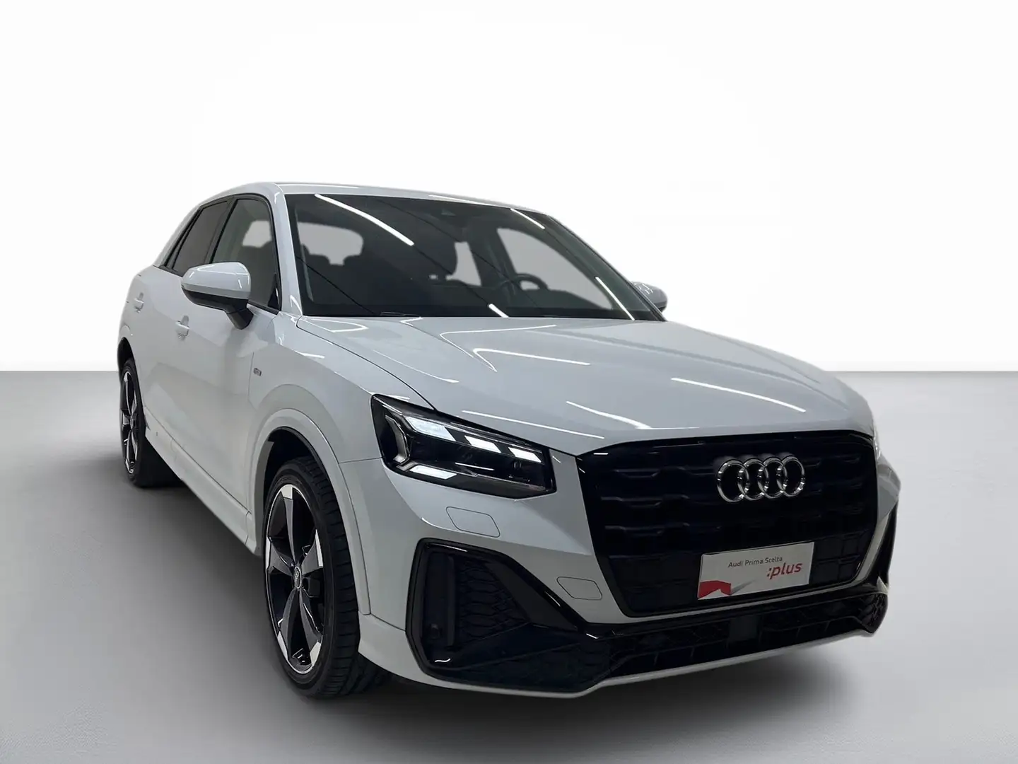 Audi Q2 35 1.5 tfsi identity black s-tronic Bianco - 2