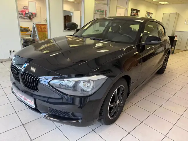 BMW 116 i Limousine 3-trg.  / SCHECKHEFT/ NUR 86.TKM