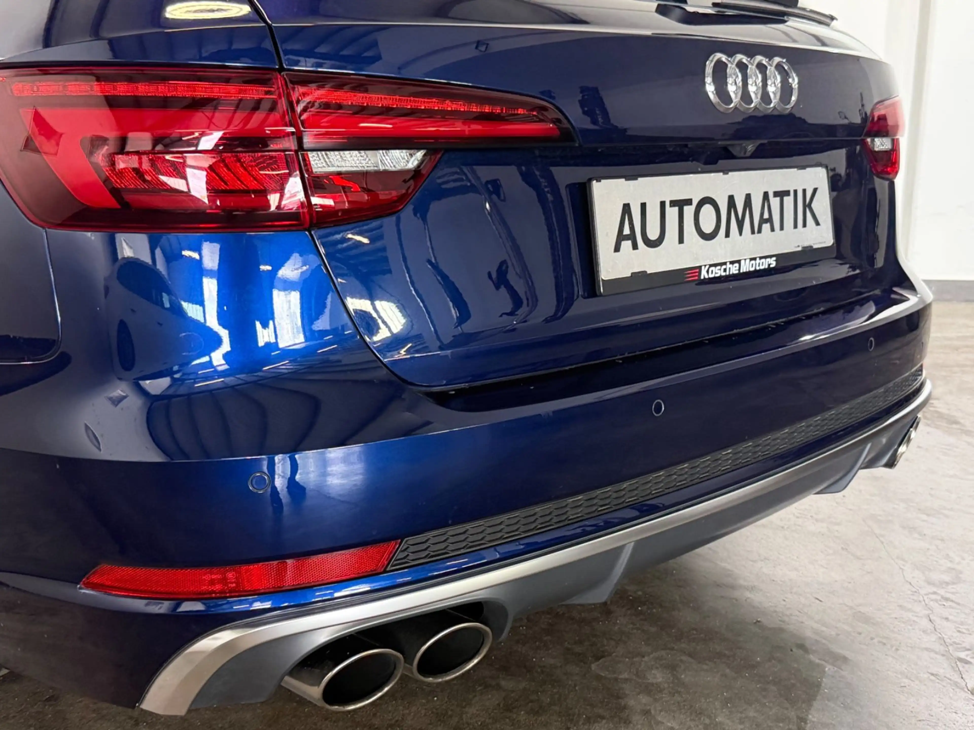 Audi S4 Avant 3.0 TFSI quattro Pano 360 Kamera B&O — photo 7