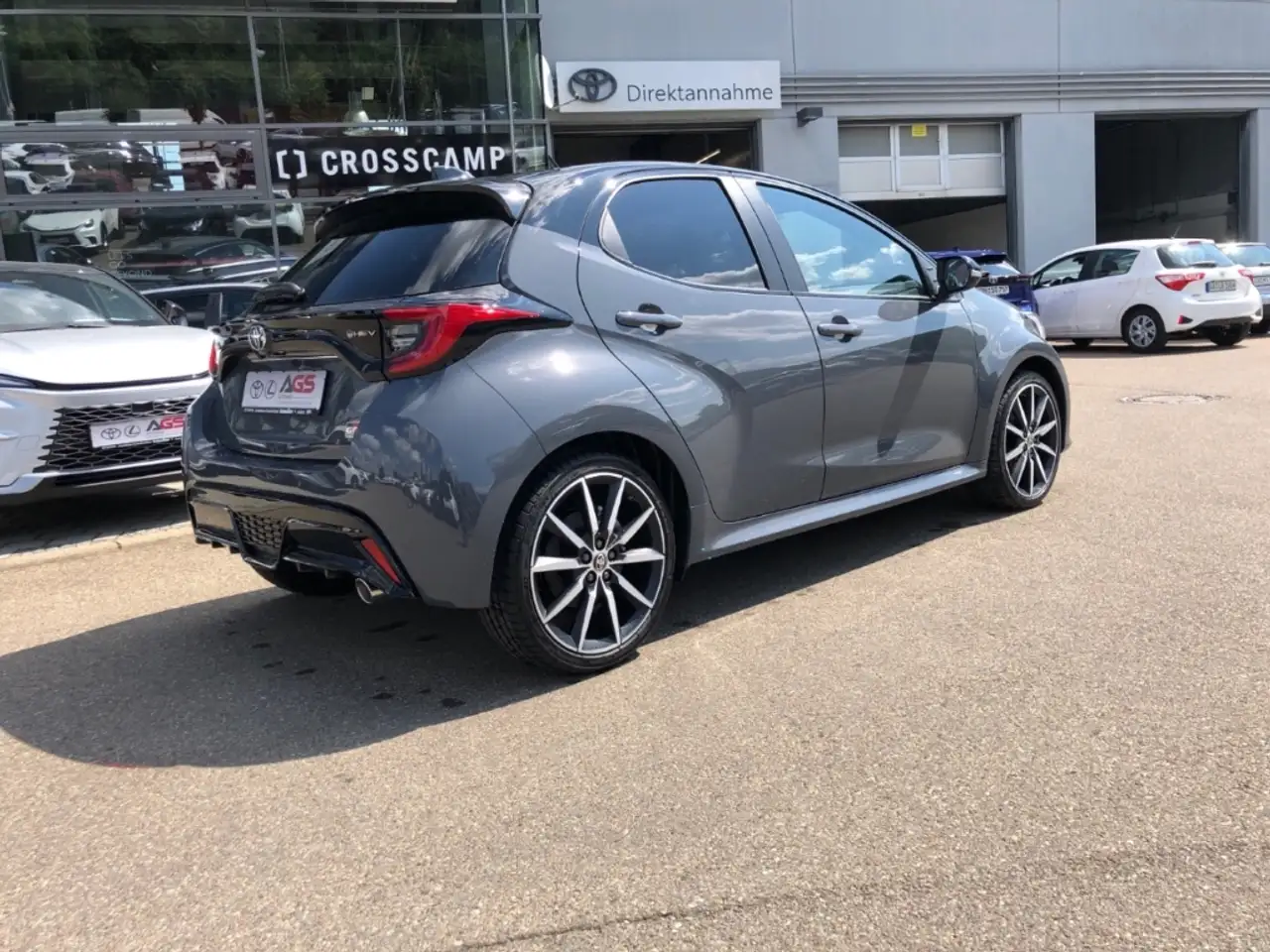 Toyota Yaris Hybrid GR Sport 1.5L Info + Safety 4
