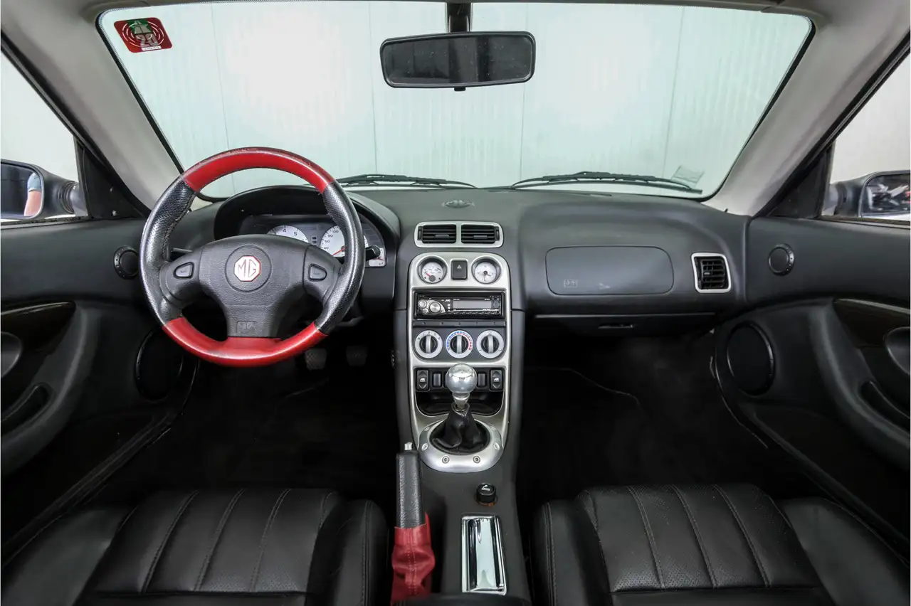 MG MGF 1.8i ., foto 5