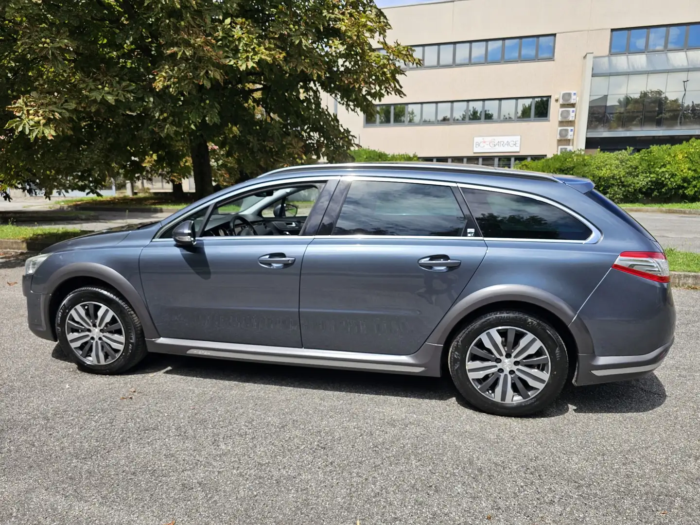 Peugeot 508 SW 2.0 hdi 16v RXH - 1