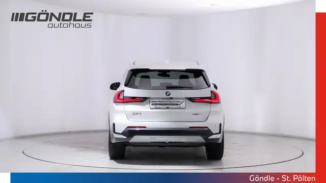 BMW iX1 eDrive20 Ansicht 4