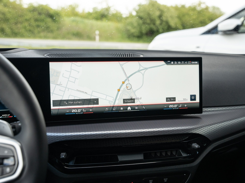 BMW 340 ix touring. Harman Kardon.Innovation — photo 12