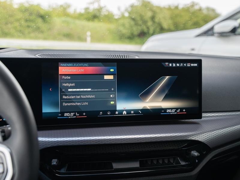 BMW 340 ix touring. Harman Kardon.Innovation — photo 14
