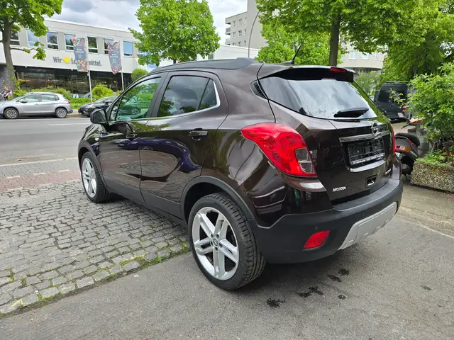 Opel Mokka view 3