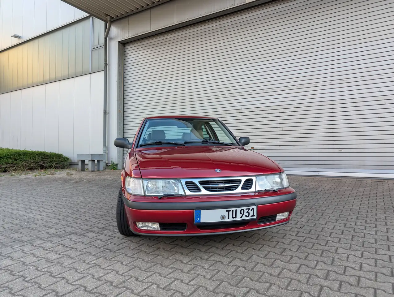 Saab 9-3 2.0i Turbo, foto 1