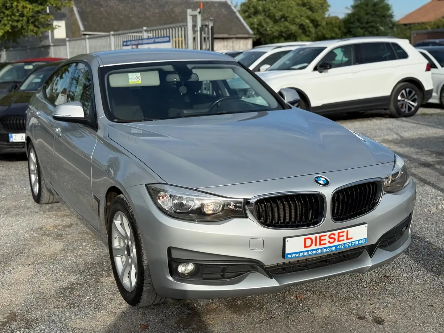 BMW 318 318d GT Gris - 2