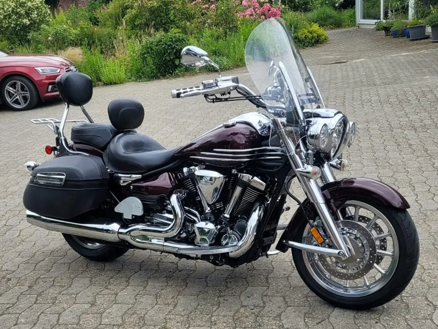 Yamaha XV 1900 Stratoliner Rosso - 1