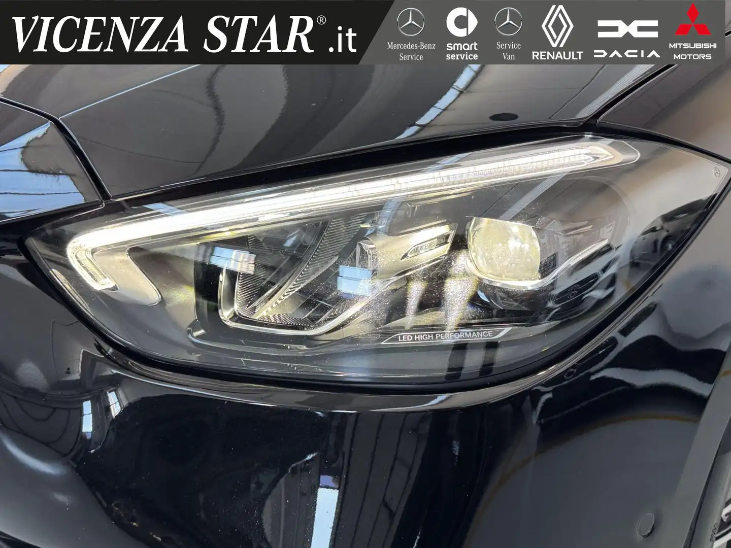 Mercedes-Benz C 200 d MHV S.W. AMG PREMIUM Noir - 2