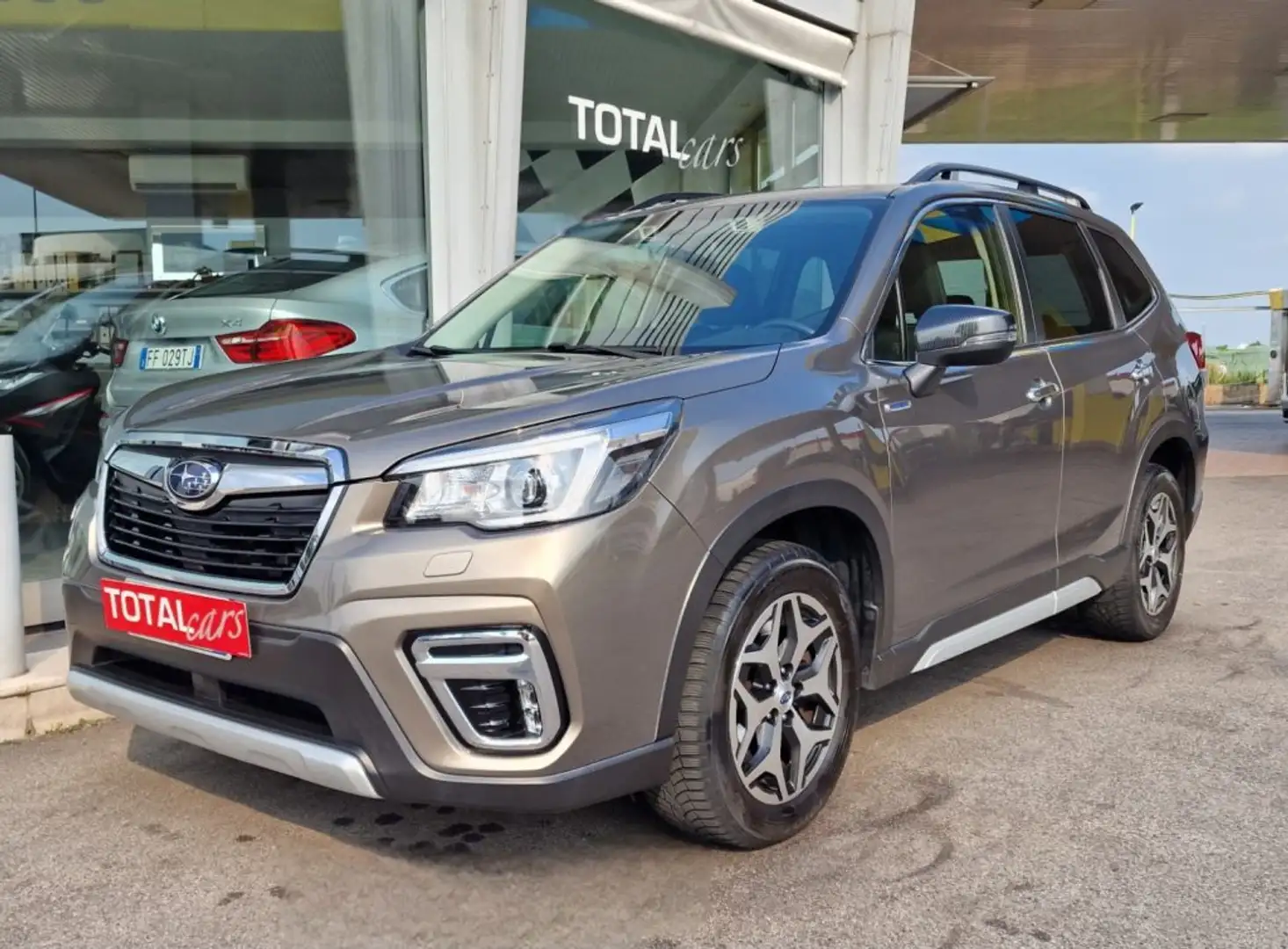 Subaru Forester 2.0 e-Boxer MHEV CVT Lineartronic Style Бронзовий - 1