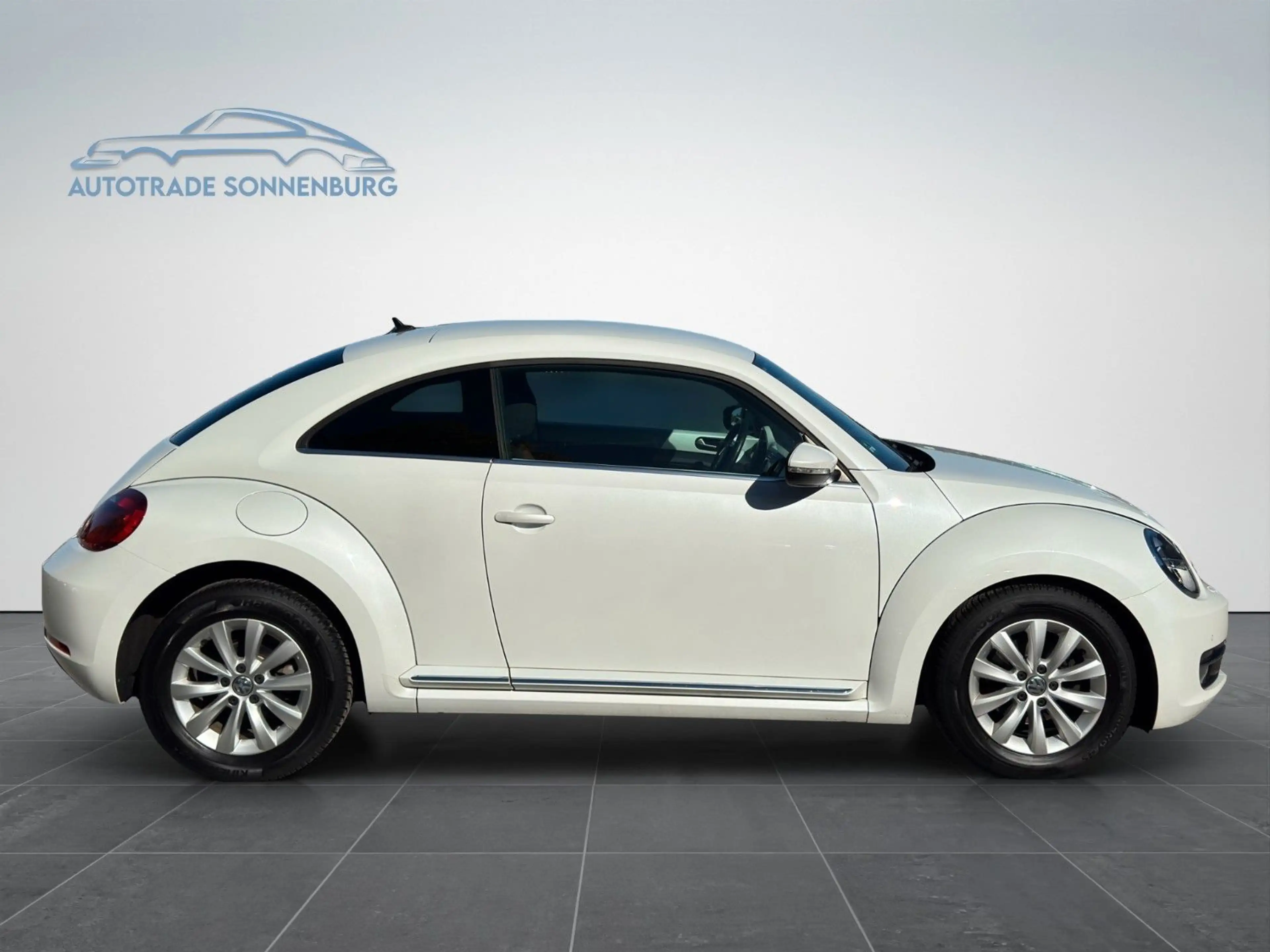 Volkswagen Beetle Lim. Design — photo 8