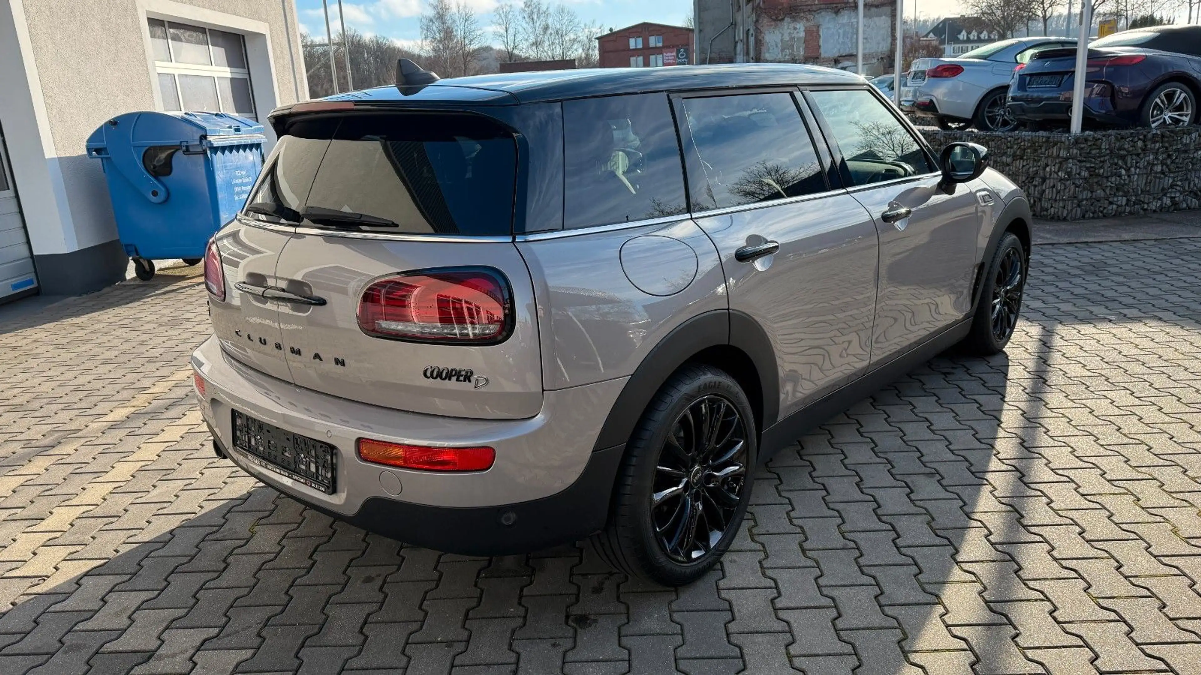 MINI Cooper D COOPER D Clubman Autom Navi Temp Kam DAB — photo 5