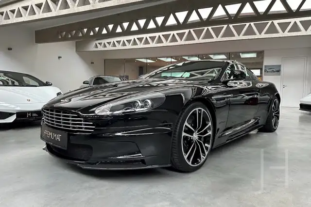 Aston Martin DBS Carbon Black Edition Ansicht 1
