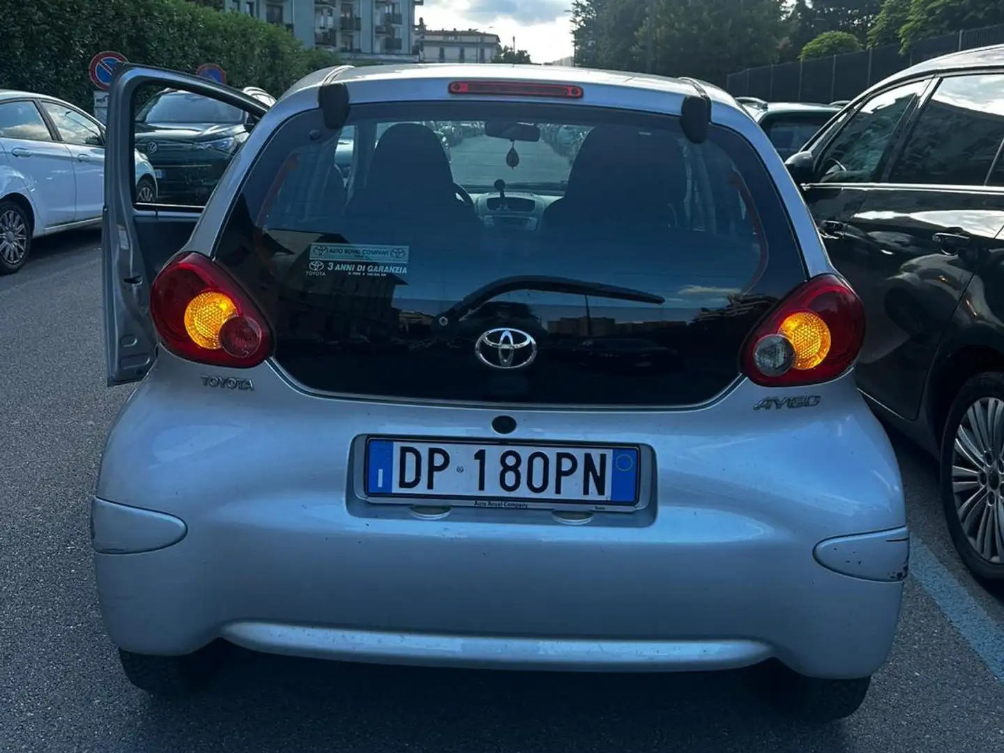 Toyota Aygo Aygo I 2005 5p 1.0 Sol Grigio - 2