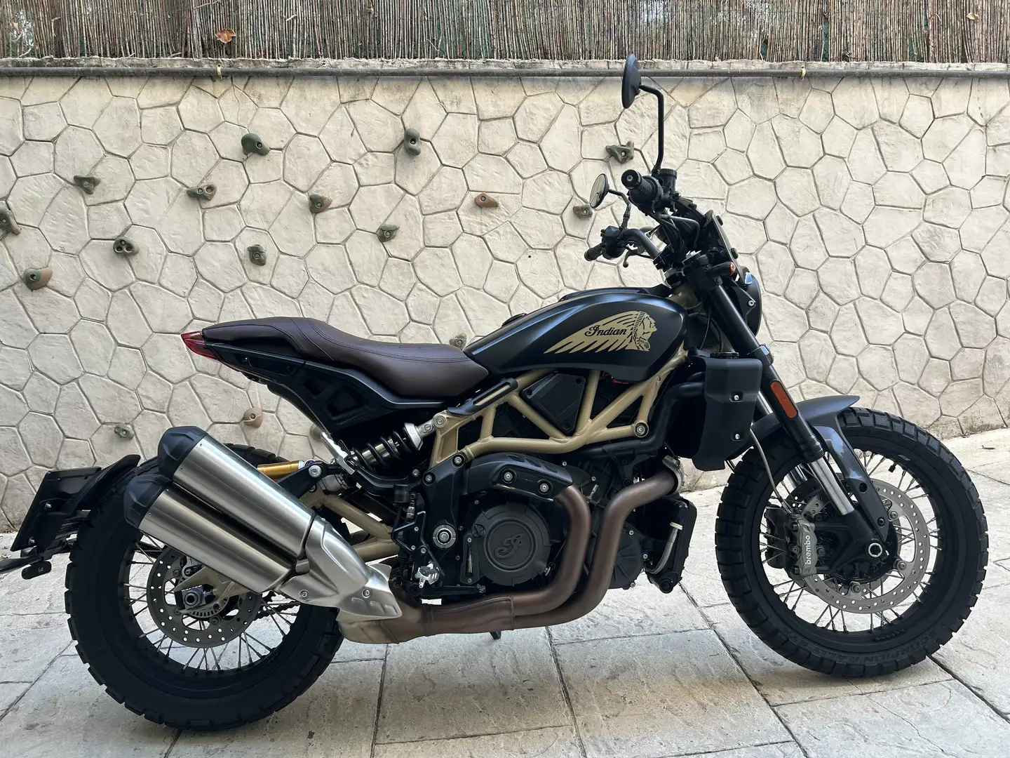 Indian FTR 1200 Rally Negro - 1