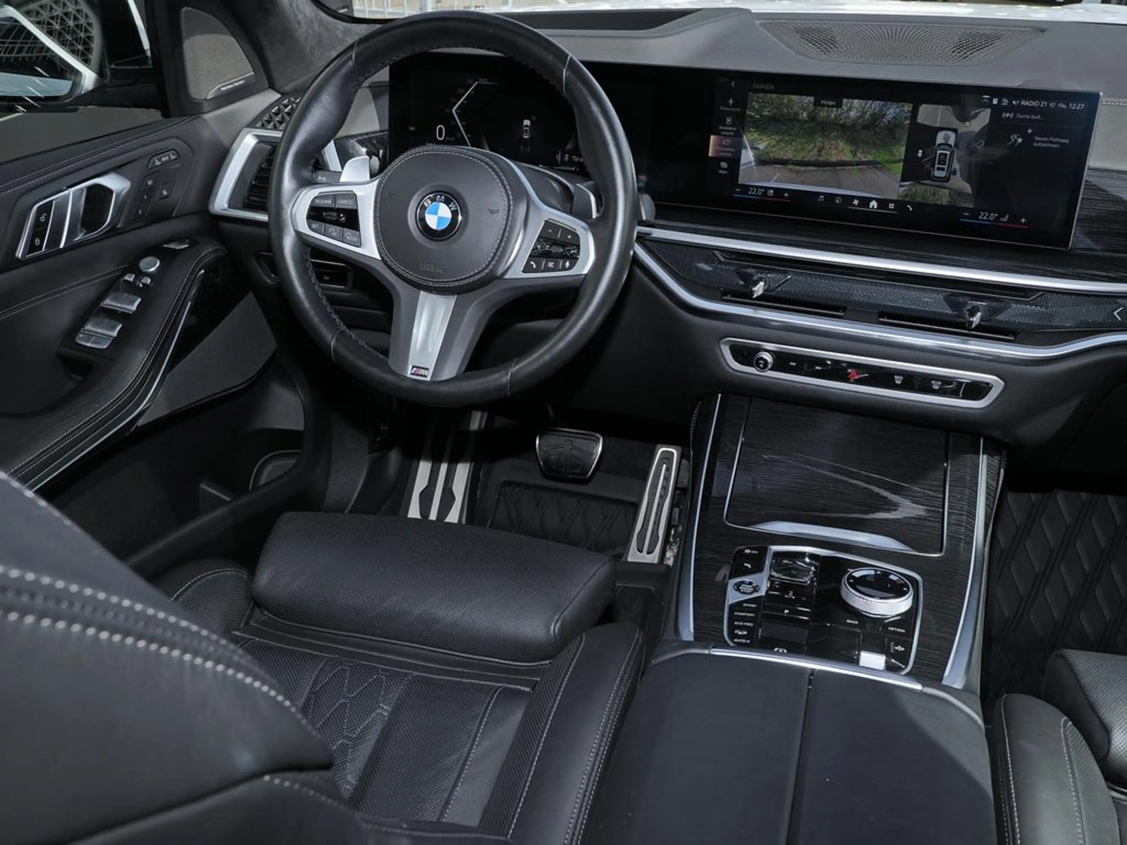 BMW X7 xDRIVE 40 d M SPORT 7-SITZE PANO AHK KAMERA — photo 8