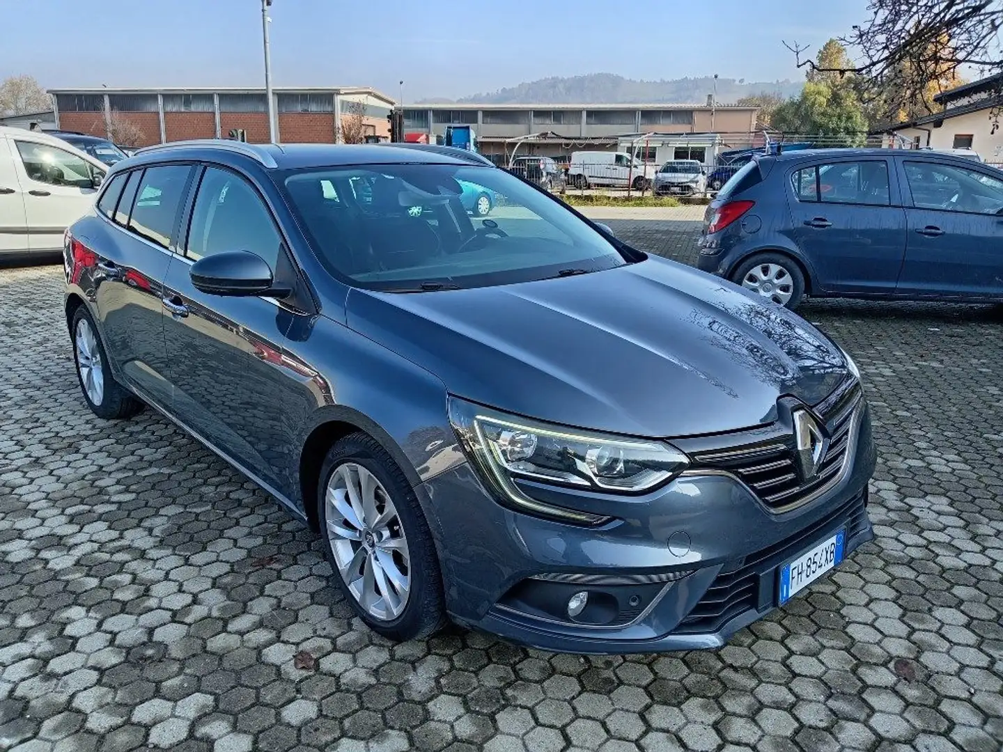 Renault Megane Sporter dCi 8V 110 CV Gris - 1
