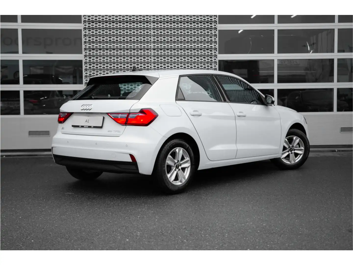 Audi A1 Sportback 25 TFSI Pro Line Cruise control | Audi V Wit - 2