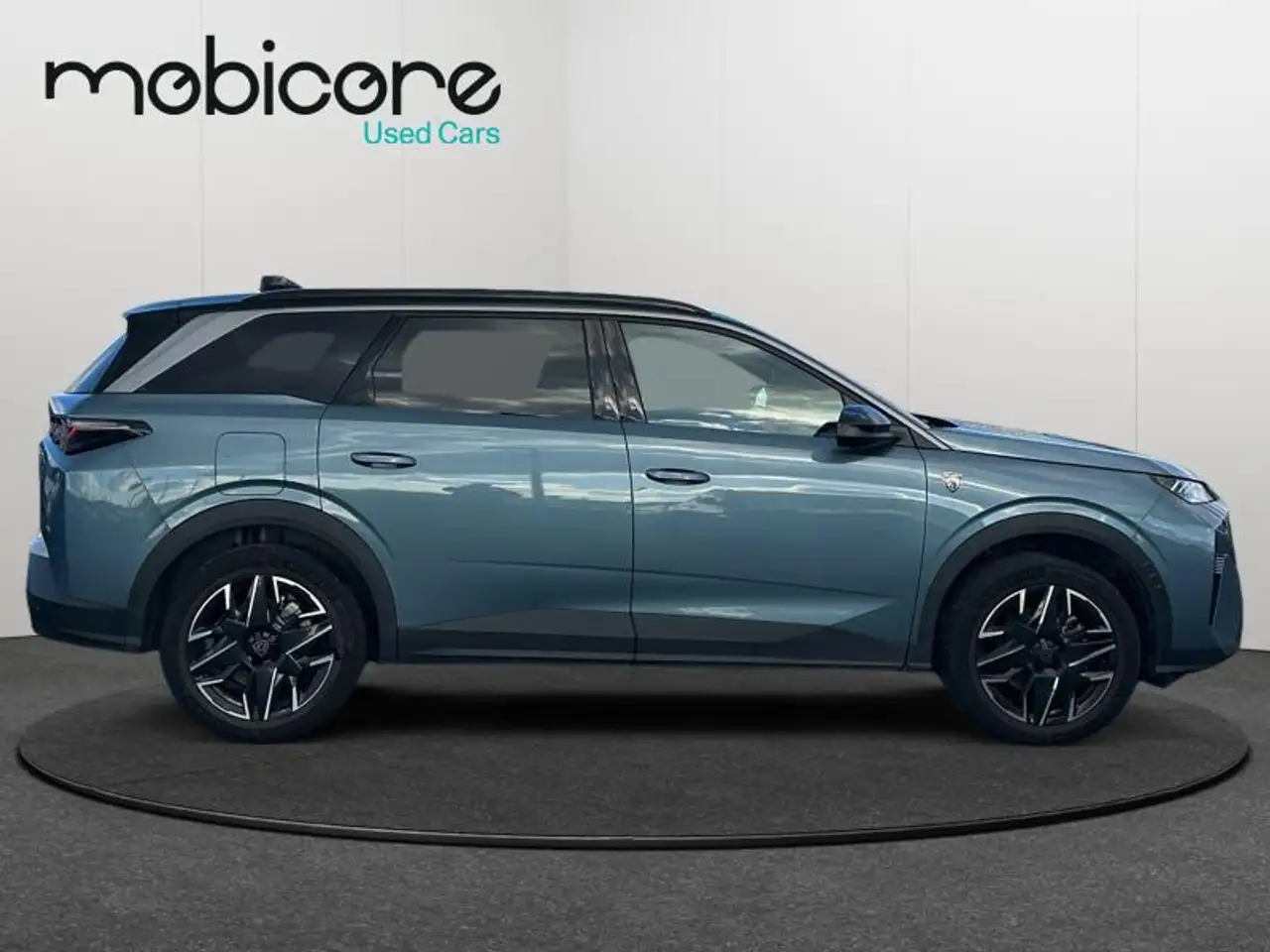 Peugeot 5008 e-GT Line / Essence 27