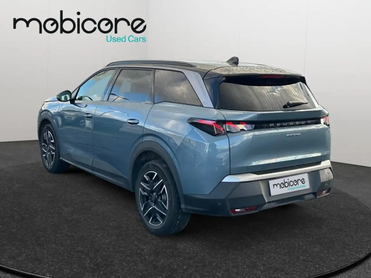 Peugeot 5008 e-GT Line / Essence 25