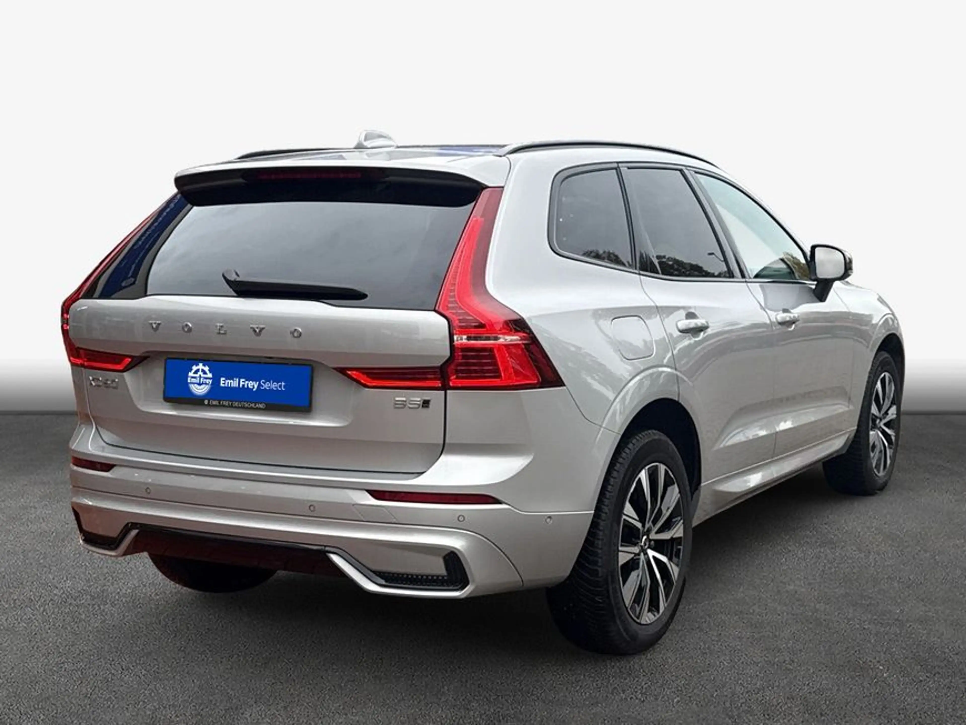 Volvo XC60 XC60 B5 B AWD Plus Dark AHK Head-Up 360°V GJR — photo 2
