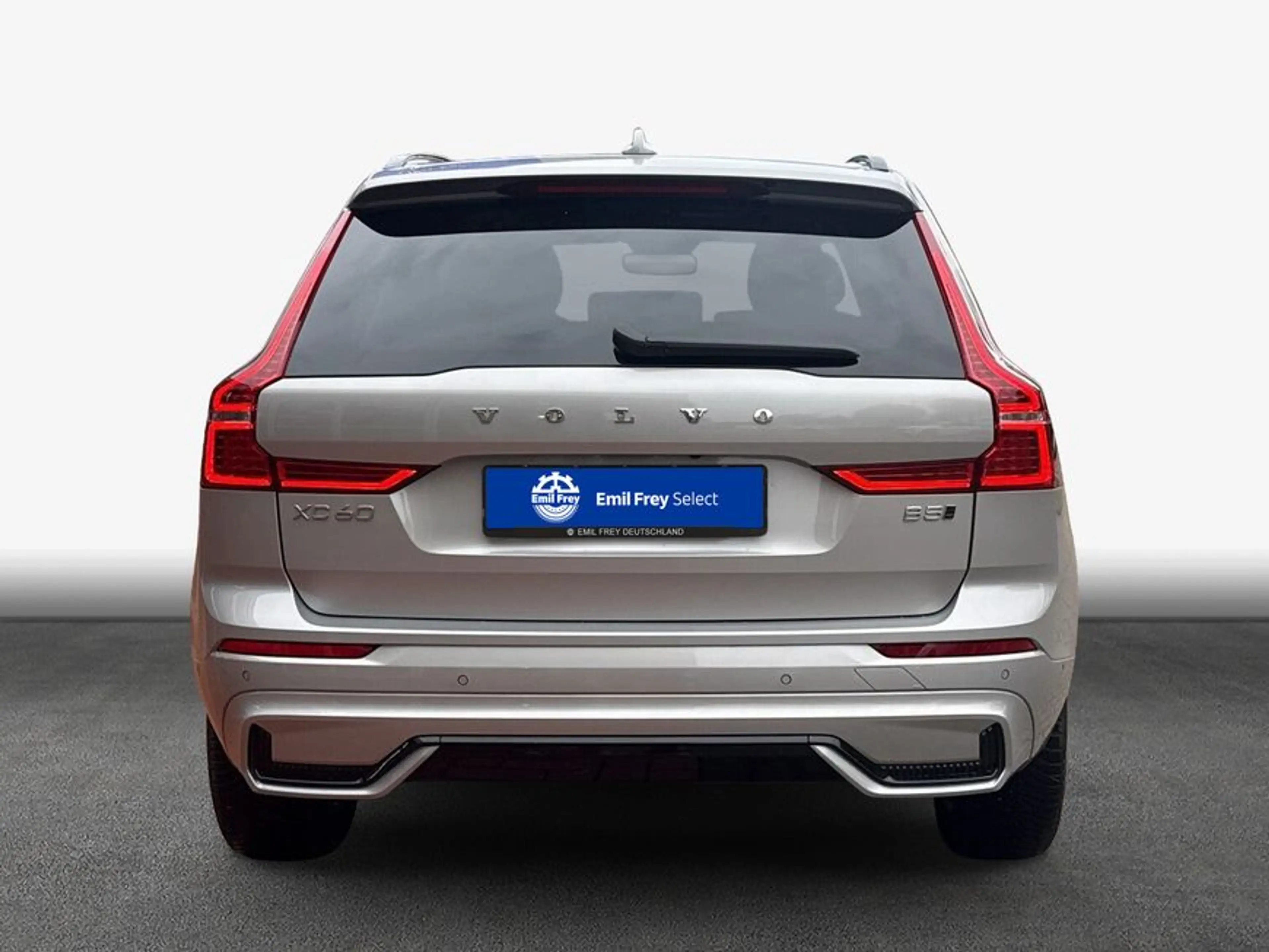 Volvo XC60 XC60 B5 B AWD Plus Dark AHK Head-Up 360°V GJR — photo 5